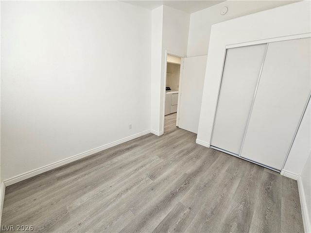 2521 Sierra Luna Avenue 101, Las Vegas, NV 89106