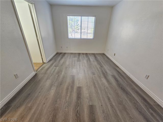 2521 Sierra Luna Avenue 101, Las Vegas, NV 89106
