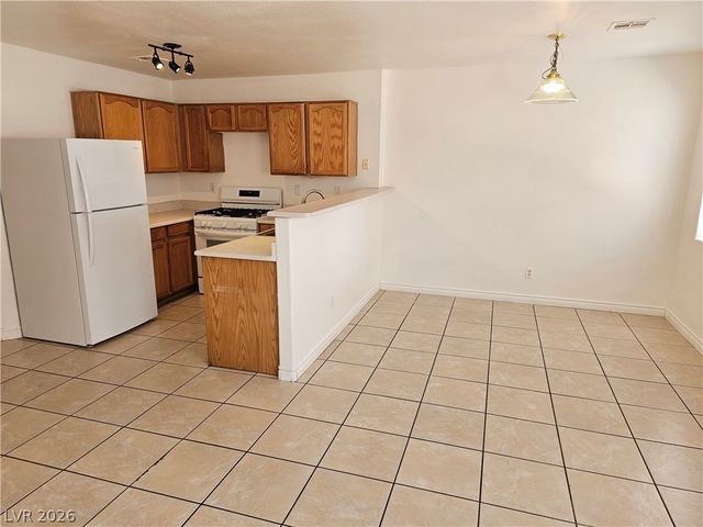 2521 Sierra Luna Avenue 101, Las Vegas, NV 89106