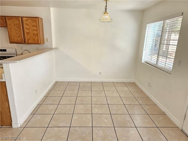 2521 Sierra Luna Avenue 101, Las Vegas, NV 89106