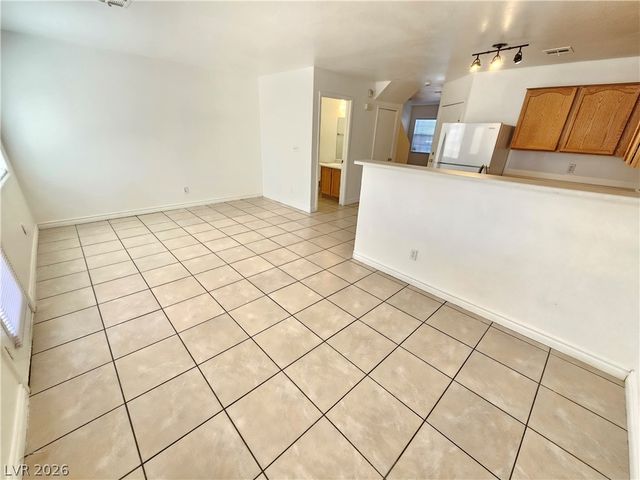 2521 Sierra Luna Avenue 101, Las Vegas, NV 89106