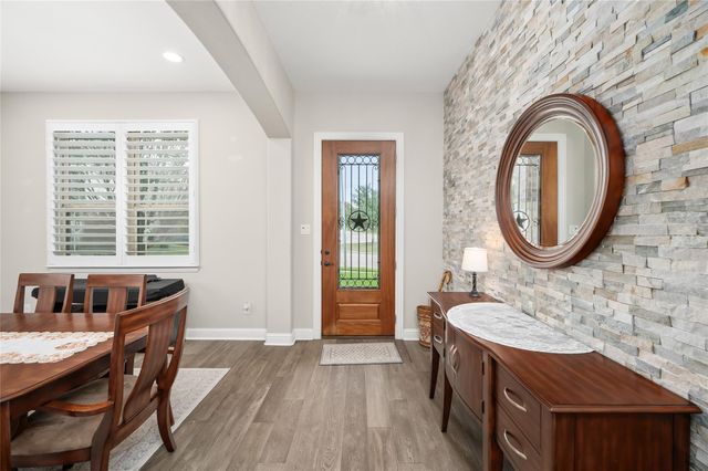 2803 Parkside Village Court, Pearland, TX 77581