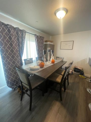 486 E San Pedro St, Merced, CA 95341