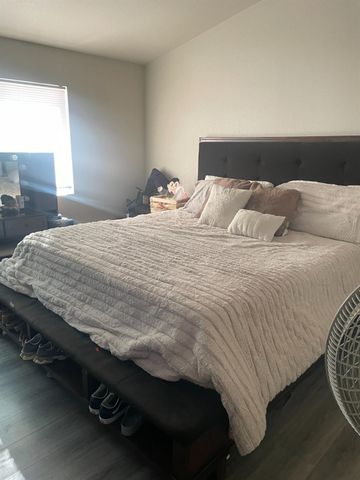 486 E San Pedro St, Merced, CA 95341