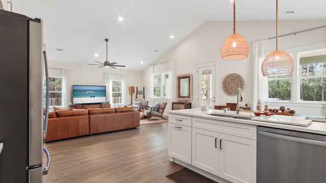 129 Summer Breeze Lane, Santa Rosa Beach, FL 32459