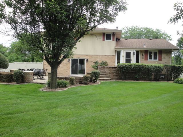 18916 Creekview Lane, Mokena, IL 60448