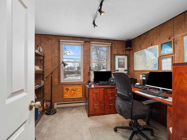 6001 E Island Avenue, Syracuse, IN 46567