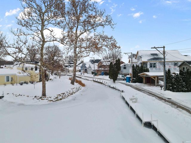 6001 E Island Avenue, Syracuse, IN 46567