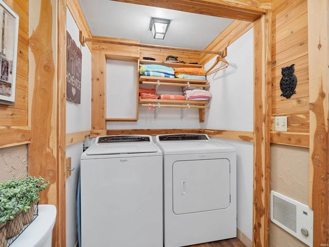 6001 E Island Avenue, Syracuse, IN 46567