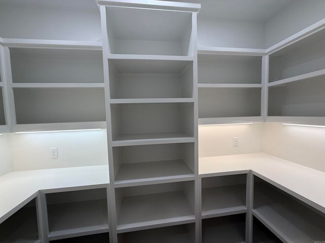 10 Republican Meadow Lane, Greenbrier, AR 72058