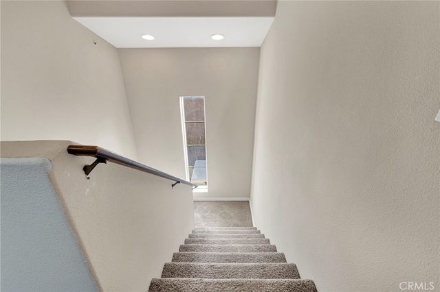 14193 Jicarilla Road 302, Apple Valley, CA 92307