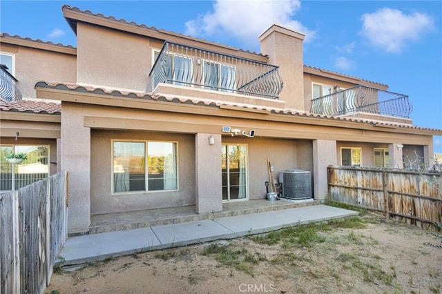 14193 Jicarilla Road 302, Apple Valley, CA 92307