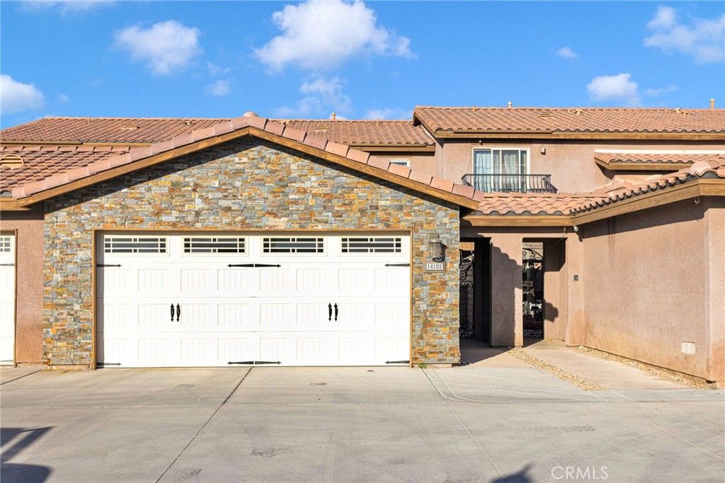 14193 Jicarilla Road 302, Apple Valley, CA 92307