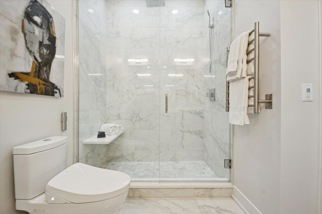 4859 N Ashland Avenue 2E, Chicago, IL 60640