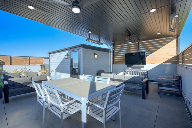 4859 N Ashland Avenue 2E, Chicago, IL 60640