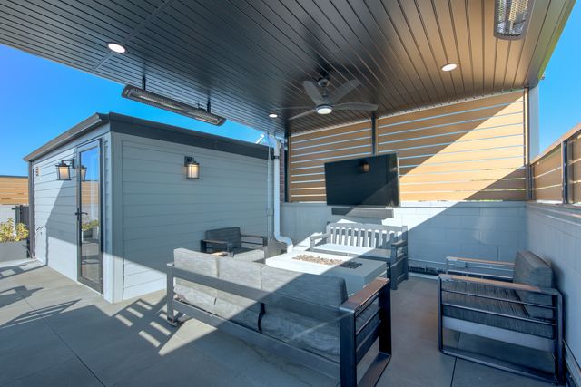 4859 N Ashland Avenue 2E, Chicago, IL 60640