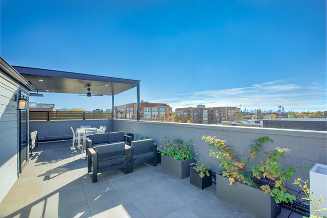 4859 N Ashland Avenue 2E, Chicago, IL 60640