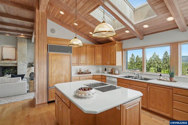 3485 Cherokee Dr S, Salem, OR 97302
