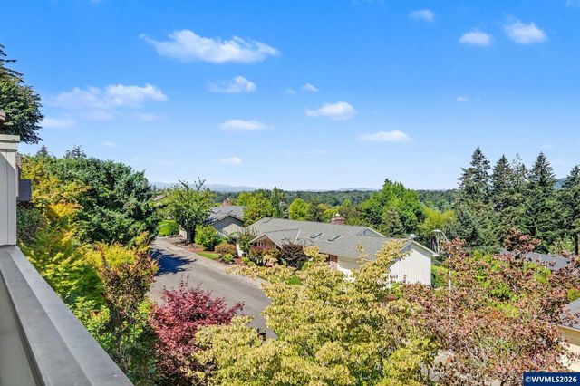 3485 Cherokee Dr S, Salem, OR 97302