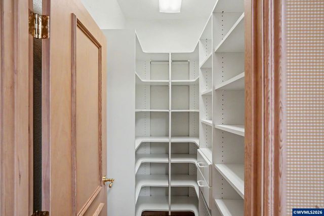 3485 Cherokee Dr S, Salem, OR 97302