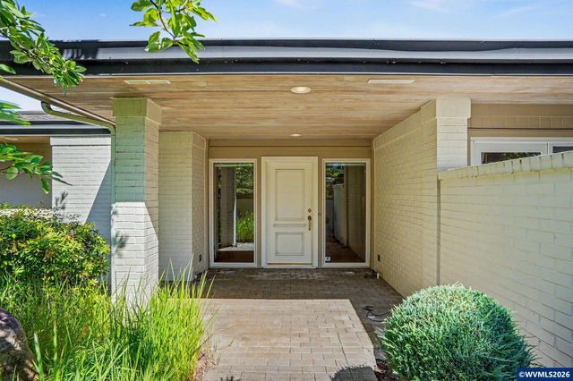 3485 Cherokee Dr S, Salem, OR 97302