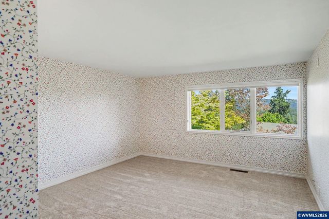 3485 Cherokee Dr S, Salem, OR 97302