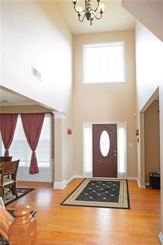 1336 Pondhaven Drive, High Point, NC 27265