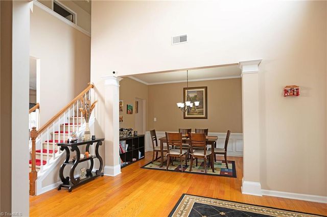 1336 Pondhaven Drive, High Point, NC 27265