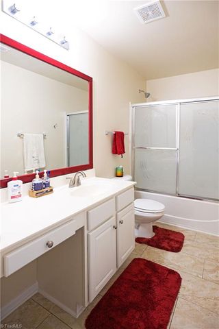 1336 Pondhaven Drive, High Point, NC 27265