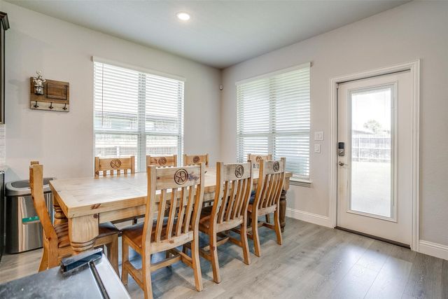 433 Joseph Lane, Crowley, TX 76036