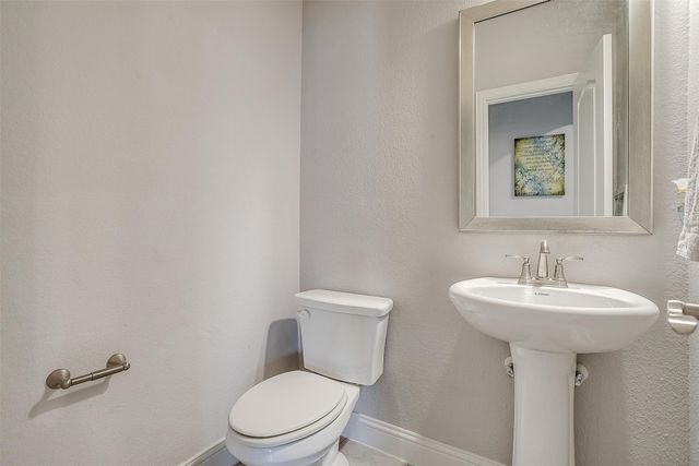 433 Joseph Lane, Crowley, TX 76036