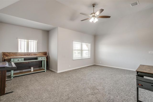 433 Joseph Lane, Crowley, TX 76036