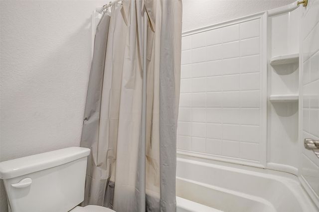 433 Joseph Lane, Crowley, TX 76036