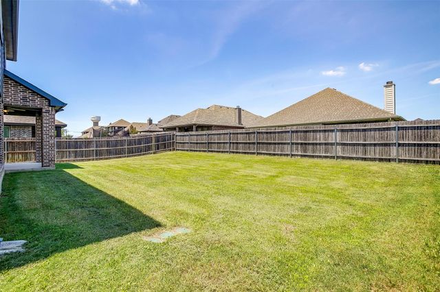 433 Joseph Lane, Crowley, TX 76036