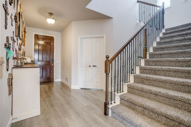 433 Joseph Lane, Crowley, TX 76036