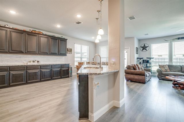 433 Joseph Lane, Crowley, TX 76036