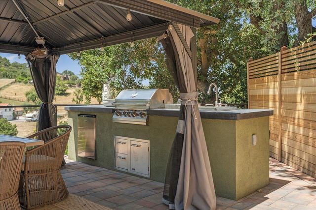 20041 Mann Oak Court, San Jose, CA 95120