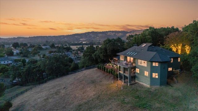 20041 Mann Oak Court, San Jose, CA 95120