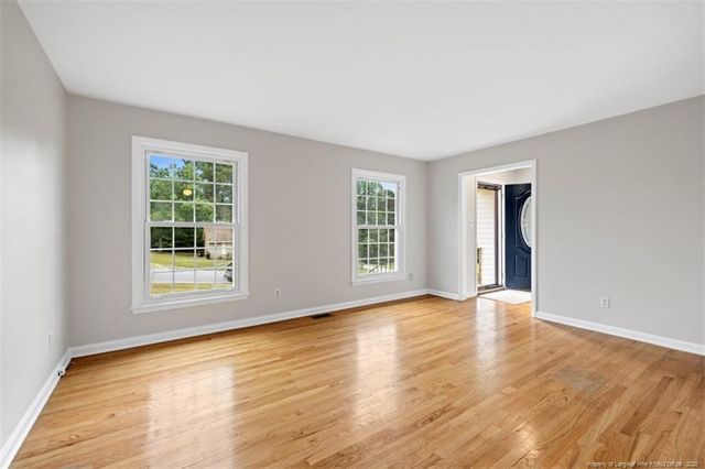 446 Shoreline Drive, Fayetteville, NC 28311
