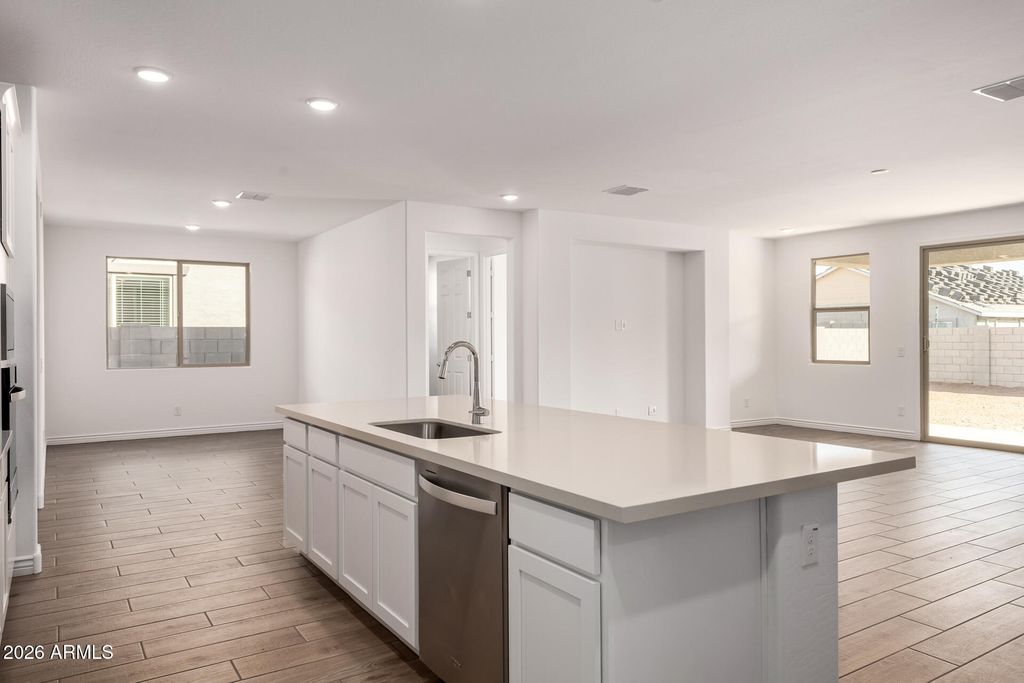 14789 W Lariat Trail, Surprise, AZ 85379 — photo 4