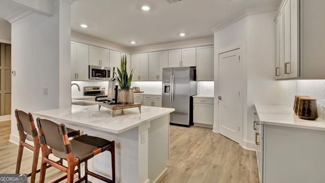 254 Savoy Court, Newnan, GA 30263