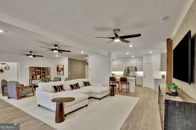 254 Savoy Court, Newnan, GA 30263