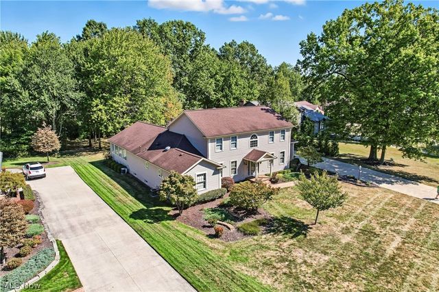 3682 Sperone Drive, Canfield, OH 44406