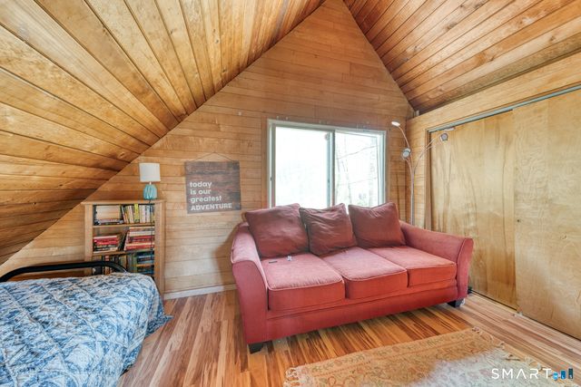 46 Hillyndale Road, Mansfield, CT 06268