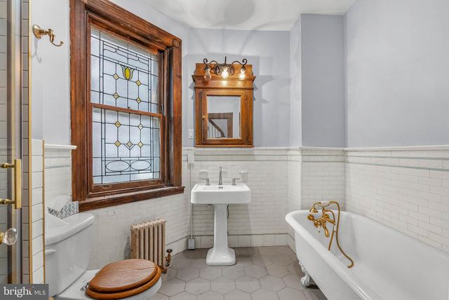 4239 OSAGE AVE, Philadelphia, PA 19104