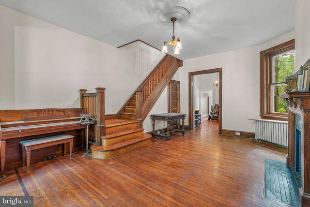 4239 OSAGE AVE, Philadelphia, PA 19104