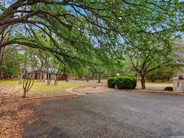 2703 Oak Haven, San Marcos, TX 78666