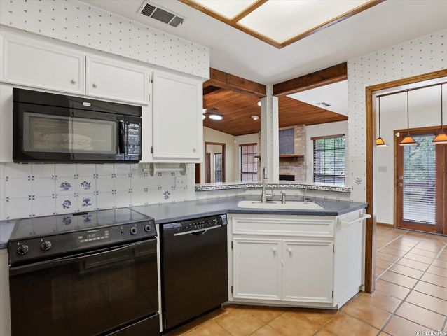 2703 Oak Haven, San Marcos, TX 78666