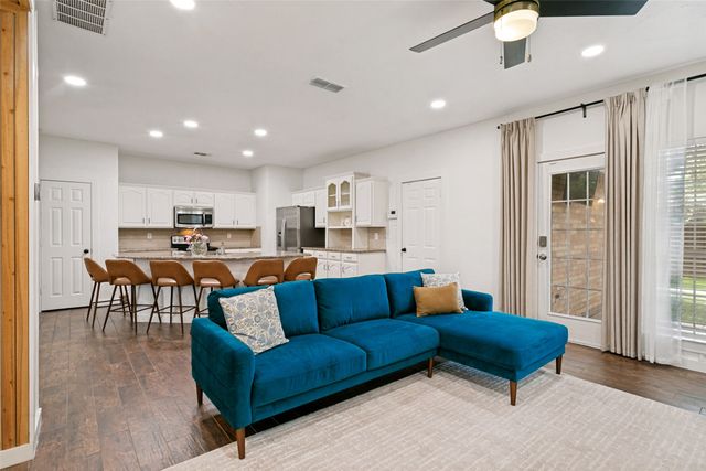 1703 Summerwind Court, Lewisville, TX 75077