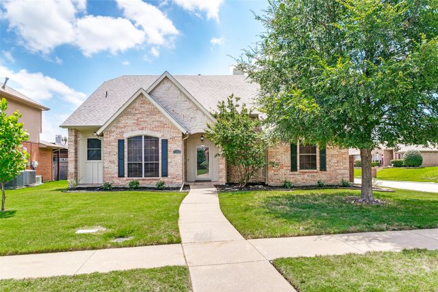 1703 Summerwind Court, Lewisville, TX 75077